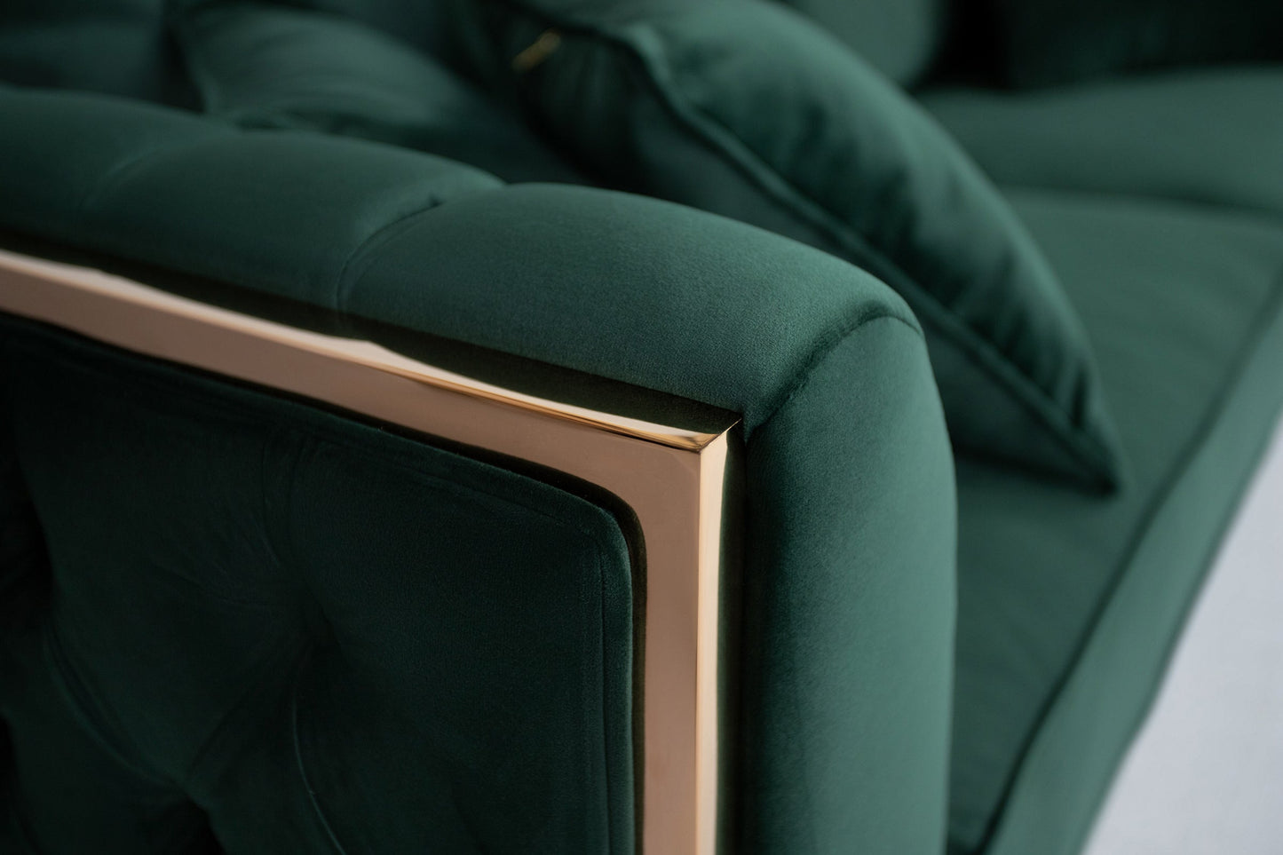 Luciano / Two Seat Sofa